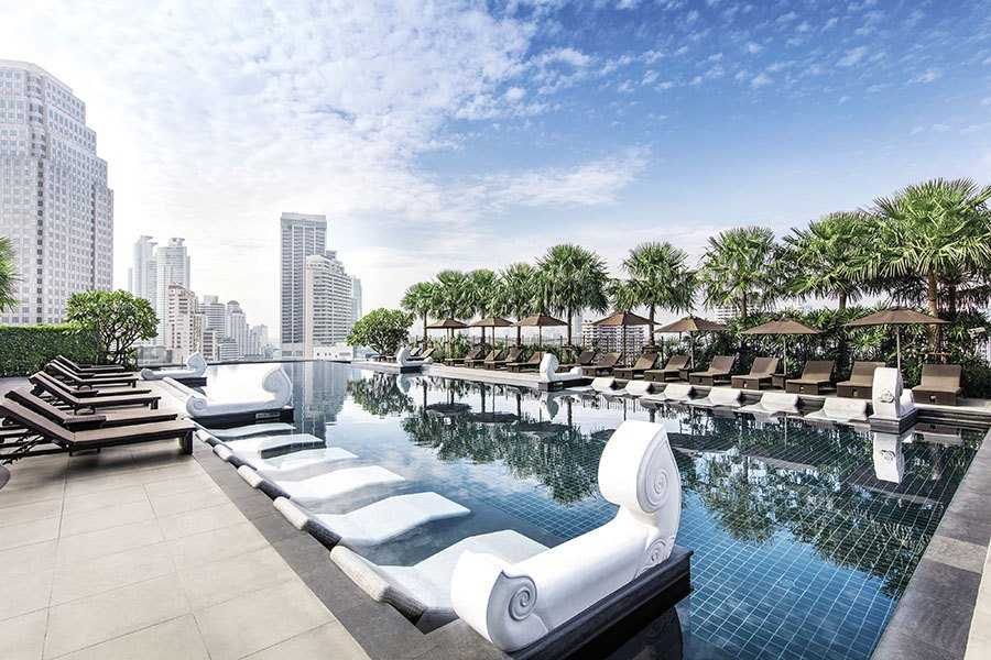 Outdoor swimming pool in Sukhumvit